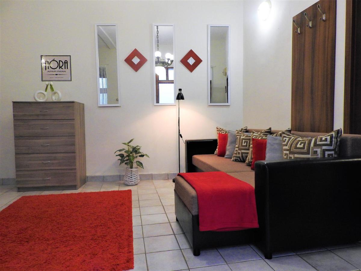 Nóra Stúdió Apartman - Eger Apartamento Exterior foto